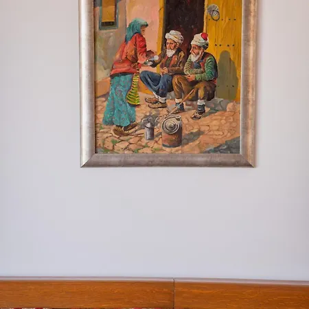 דירה Charming In Old Town
